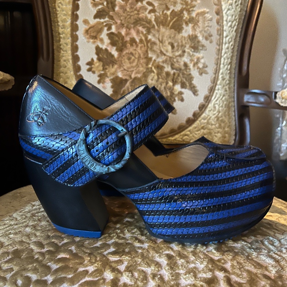 Fluevog Heels like new